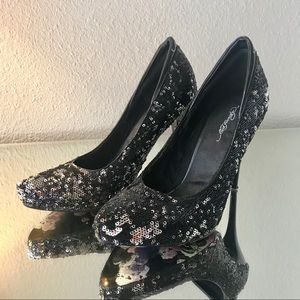 Size 9 Ed Hardy Sequined Pumps